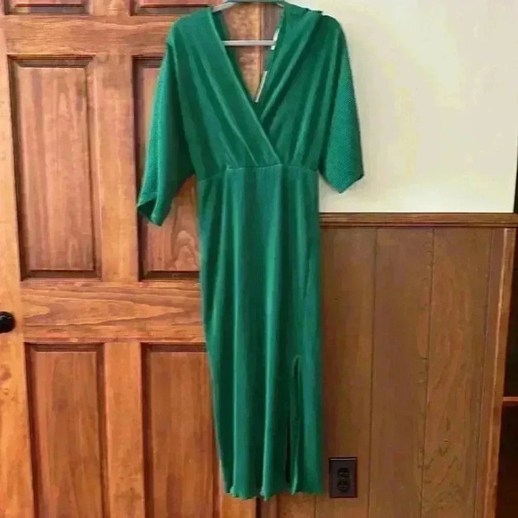 Anthropologie Long Green Dress Beautiful For Holiday/Fun On The Town M - Picture 7 of 13